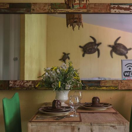 Doce Lar Hostel Noronha Фернанду ди Нороня Екстериор снимка
