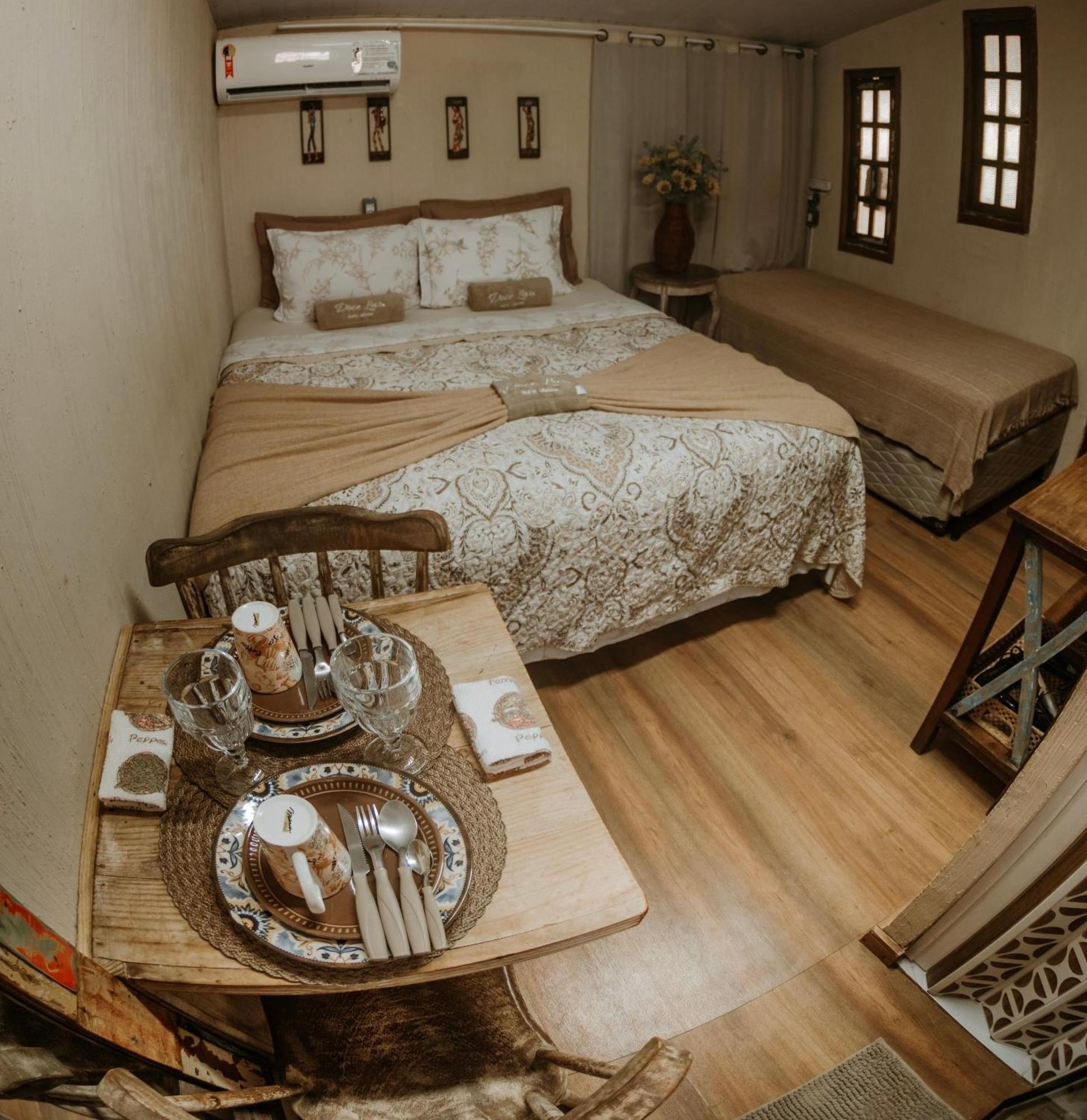 Doce Lar Hostel Noronha Фернанду ди Нороня Екстериор снимка