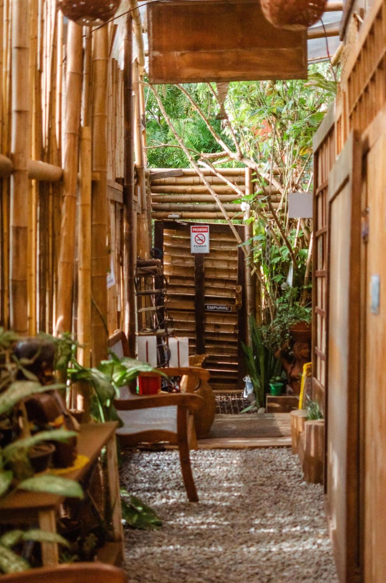 Doce Lar Hostel Noronha Фернанду ди Нороня Екстериор снимка