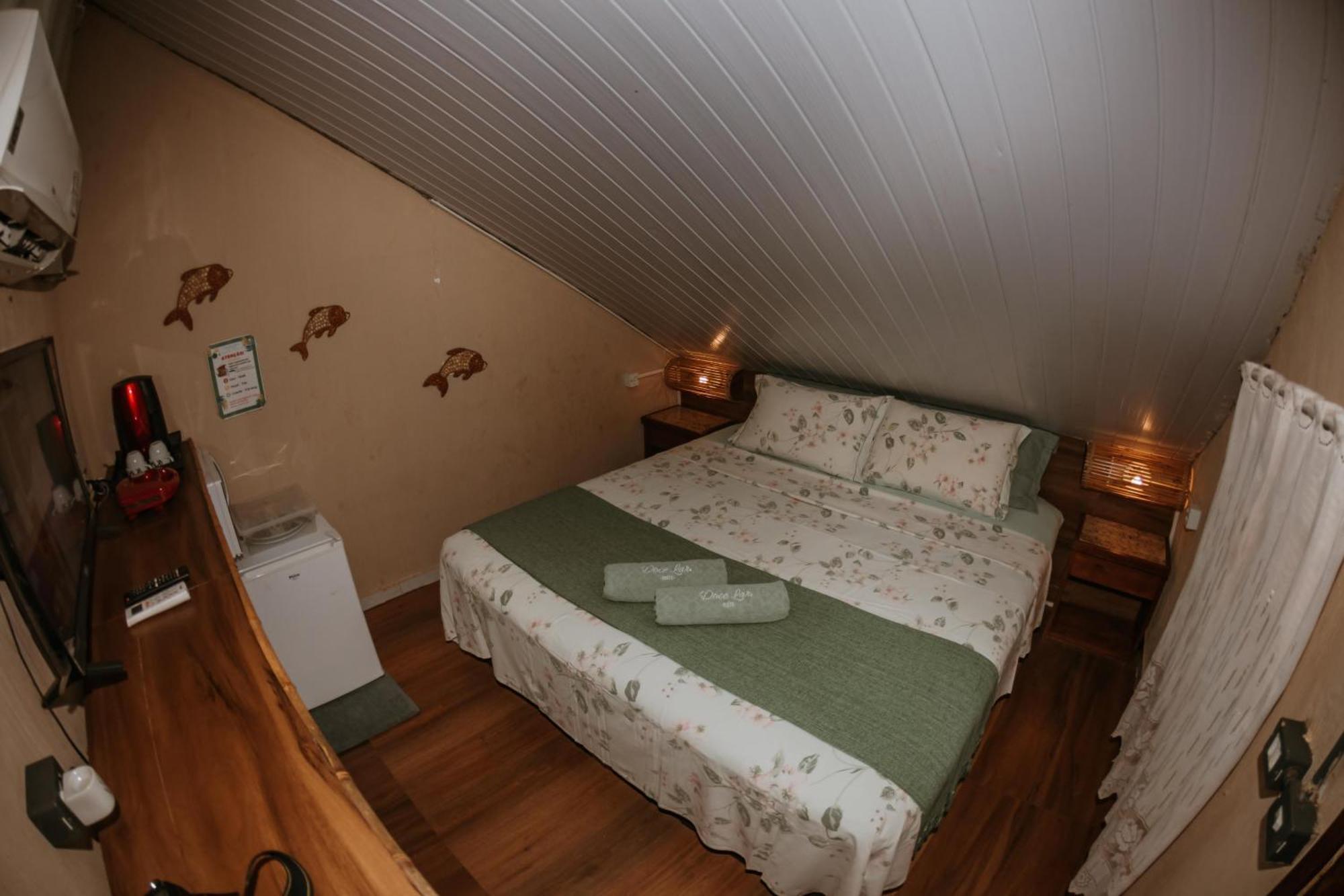Doce Lar Hostel Noronha Фернанду ди Нороня Екстериор снимка