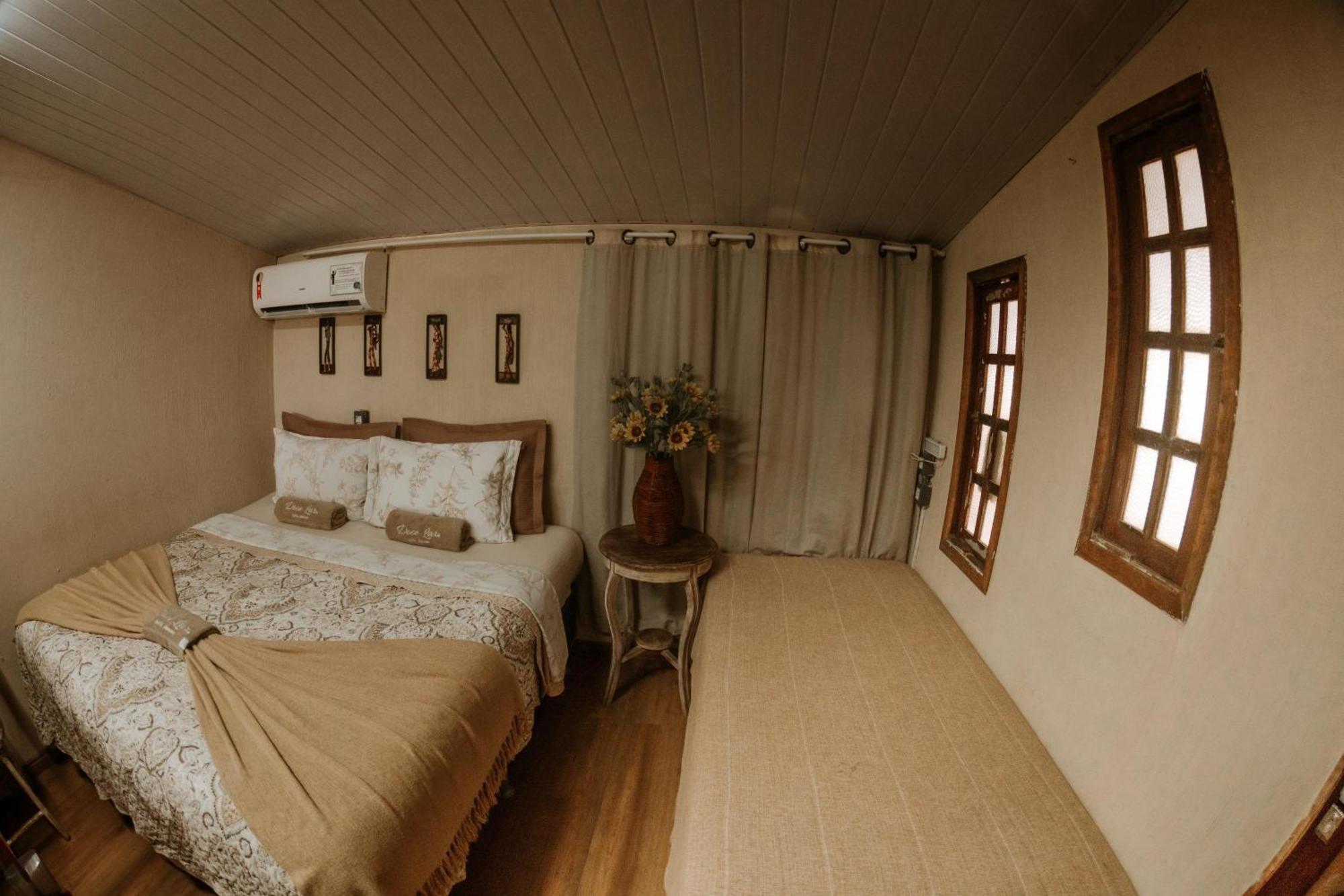 Doce Lar Hostel Noronha Фернанду ди Нороня Екстериор снимка