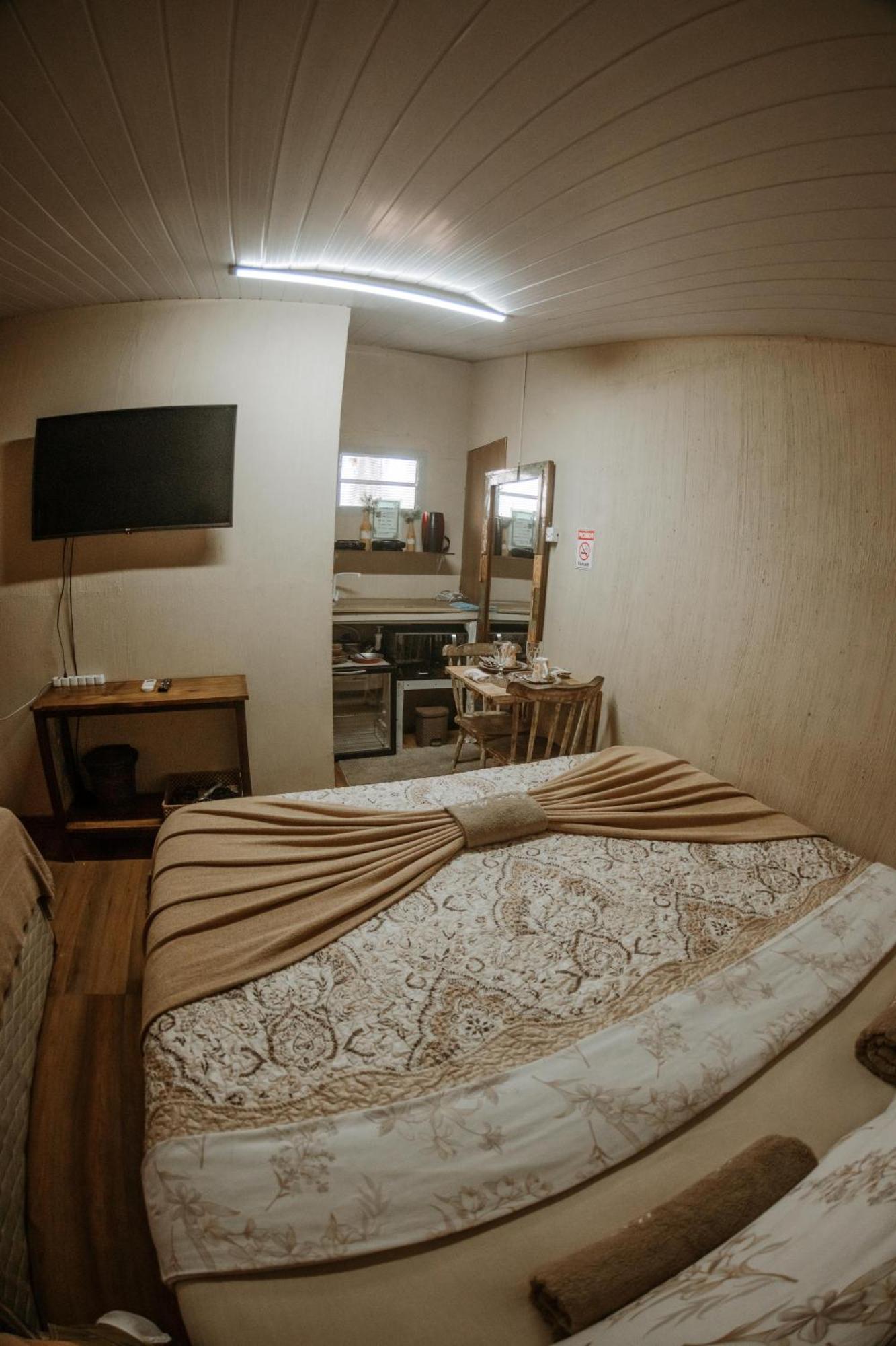 Doce Lar Hostel Noronha Фернанду ди Нороня Екстериор снимка