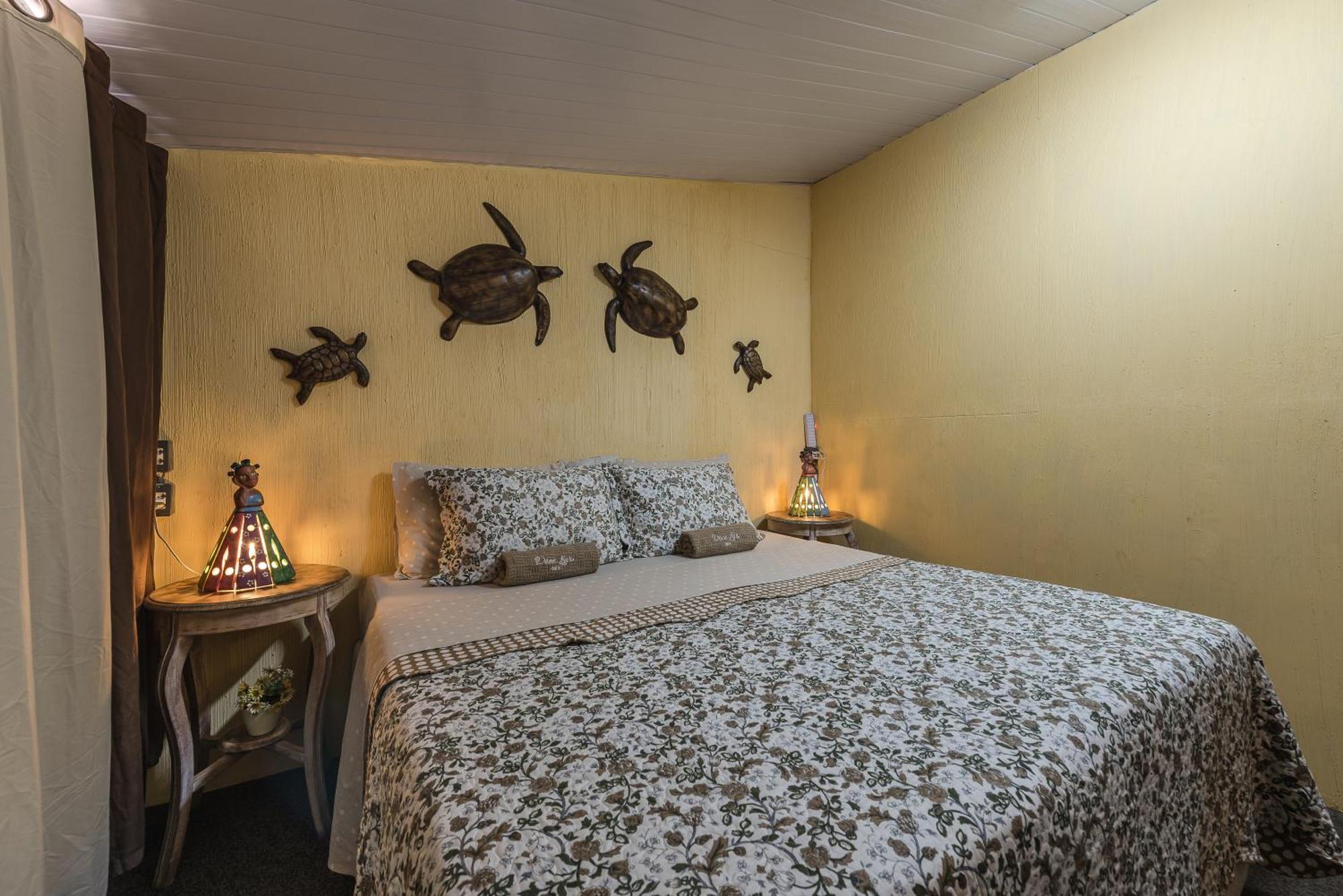 Doce Lar Hostel Noronha Фернанду ди Нороня Екстериор снимка
